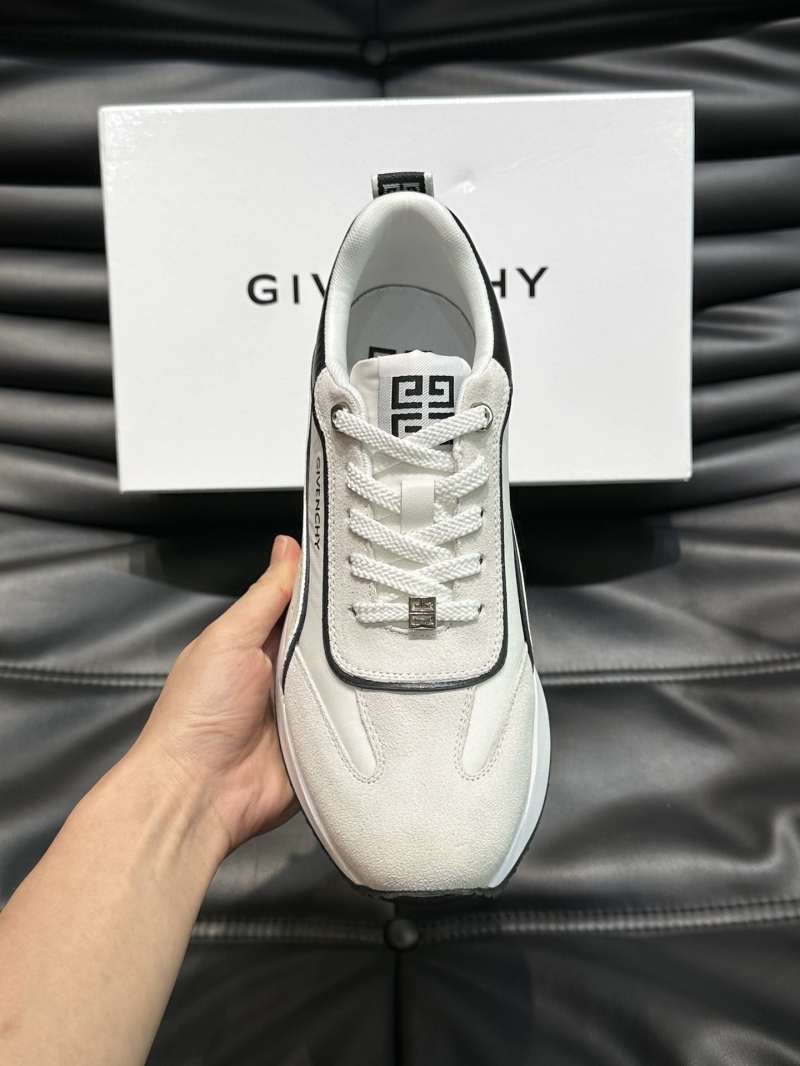 Givenchy Sneakers